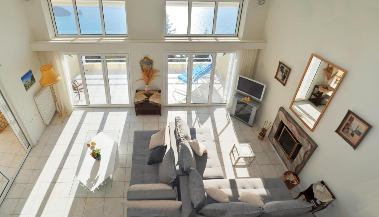 Villa Alibertini Agios Gordios  Luaran gambar