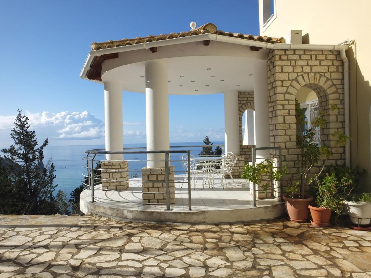 Villa Alibertini Agios Gordios  Luaran gambar