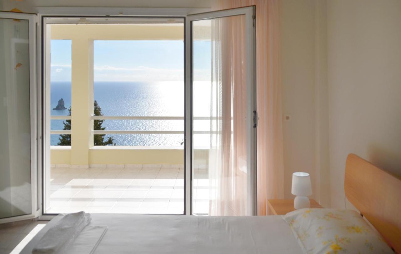 Villa Alibertini Agios Gordios  Luaran gambar