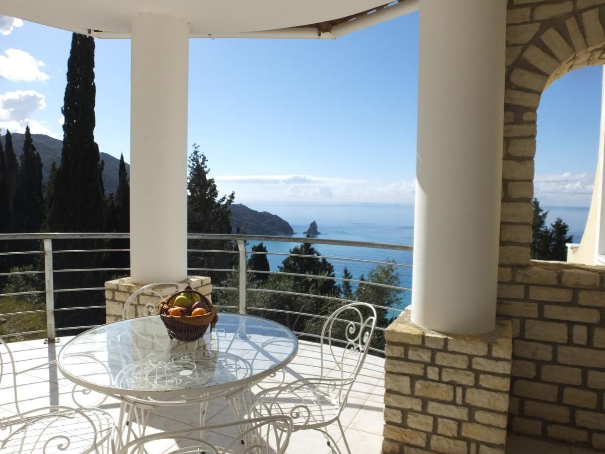 Villa Alibertini Agios Gordios  Luaran gambar